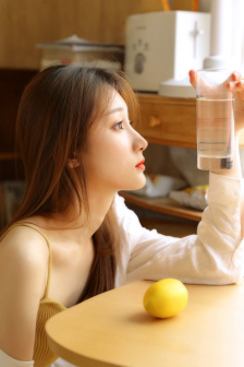 移魂女郎